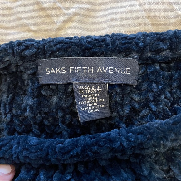 SAKS FIFTH AVENUE Navy Chenille Cropped Sweater 3/4 Sleeve Size XS - Picture 2 of 3